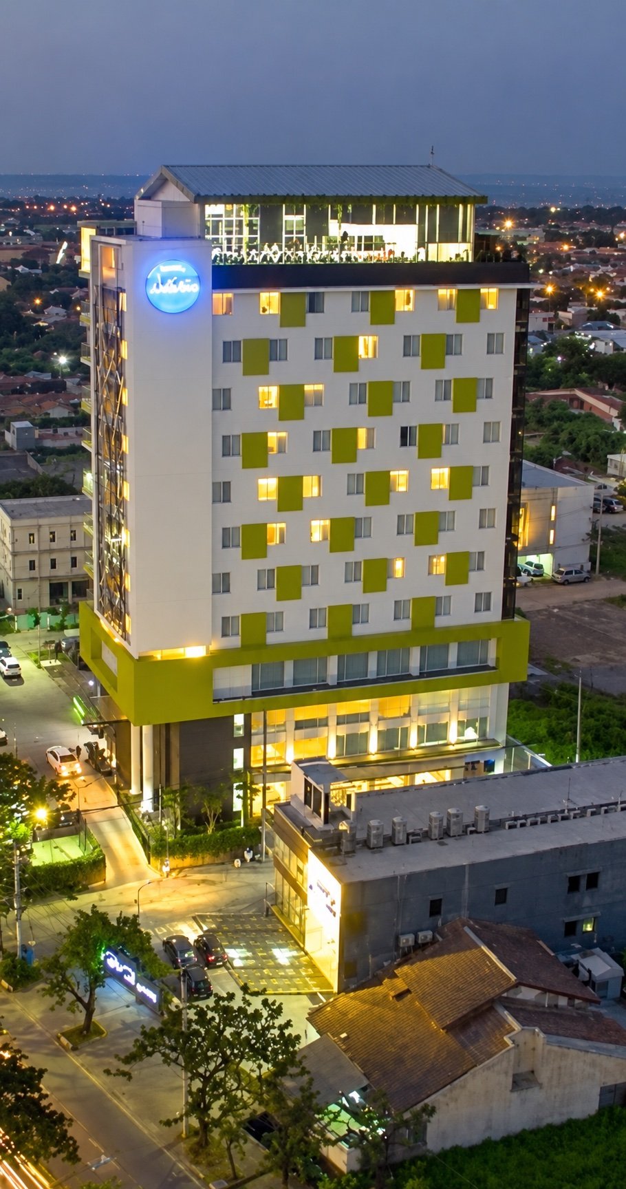 Hotel Dafam MERR